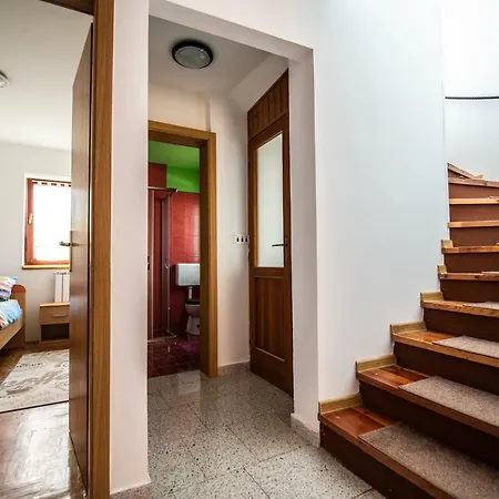 Mara Holiday home *