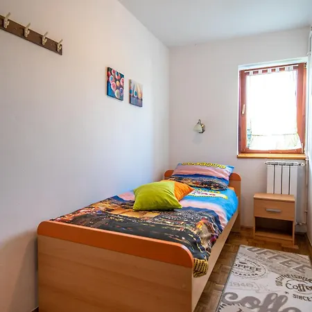 Mara Holiday home *