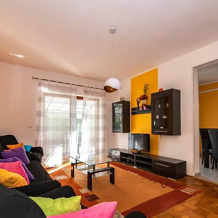 Mara Holiday home Fondole